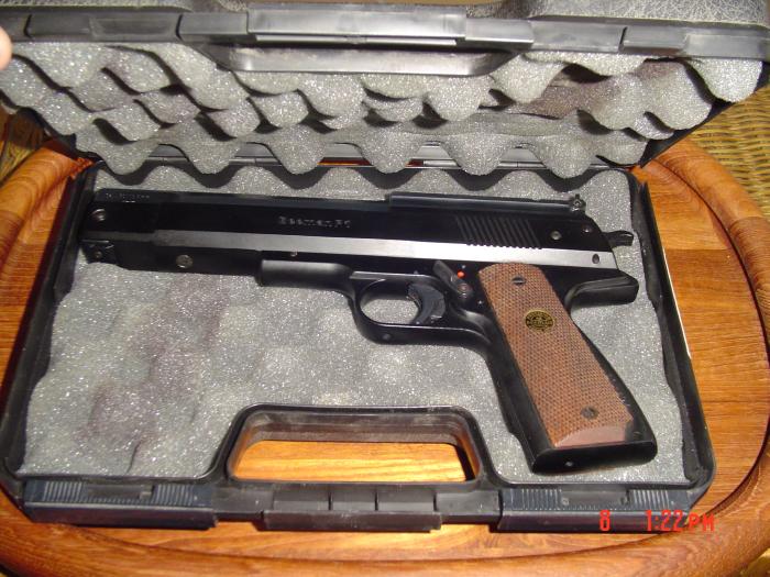 Air Gun - BEEMAN P1 Air Pistol .20 Cal 5mm W/Carry Case - Auction ...