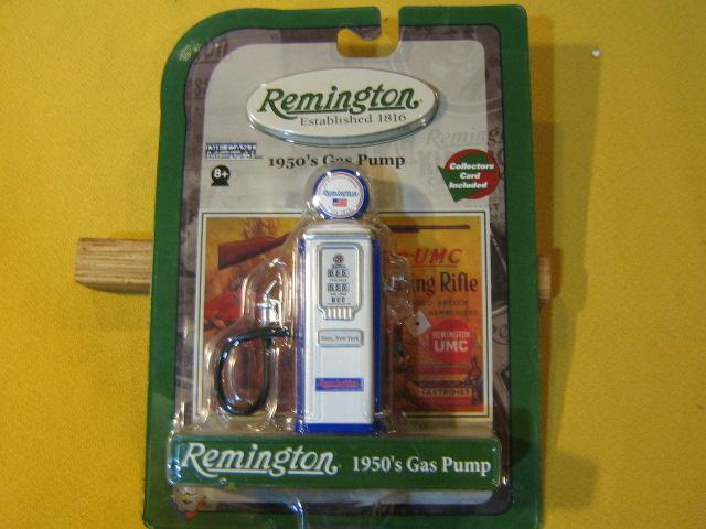 gas pump gun. 1950s Remington Gas Pump whitelue New in Package