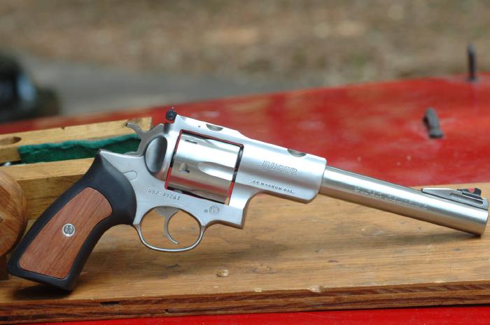 custom 44 magnum revolver. custom 44 magnum revolver. 44 magnum revolver with scope.